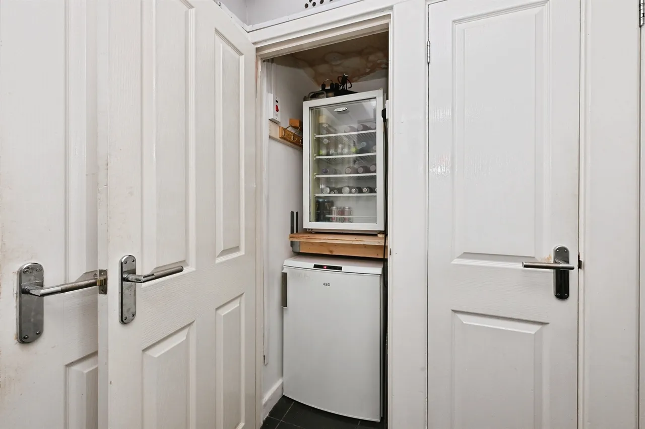 Crownfield, Broxbourne, EN10, photo 15