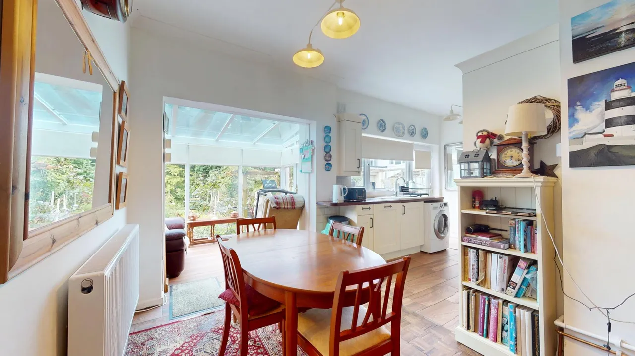 Rhos Llan, Rhiwbina, CF14, photo 6