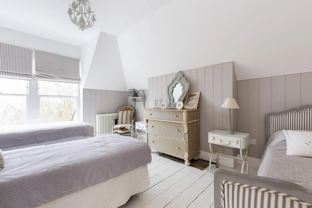 Ross Road, London, SE25, photo 52