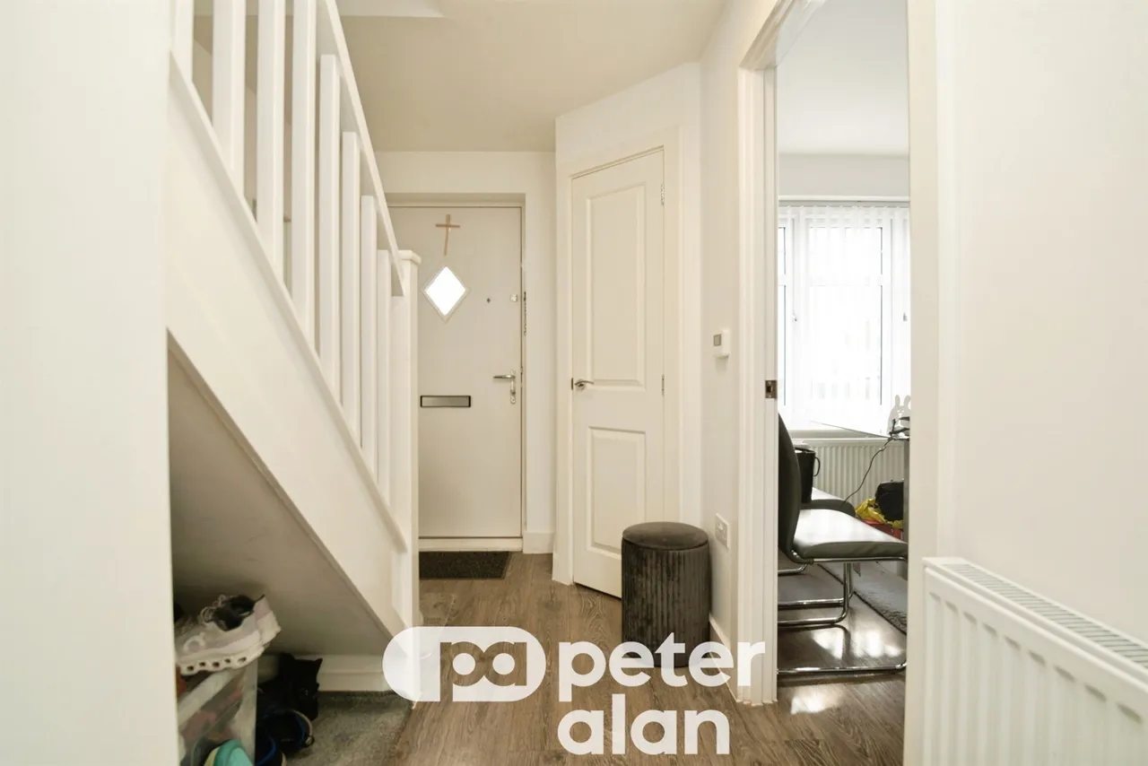 Cape Lindsey Road, Newport, NP20, photo 10