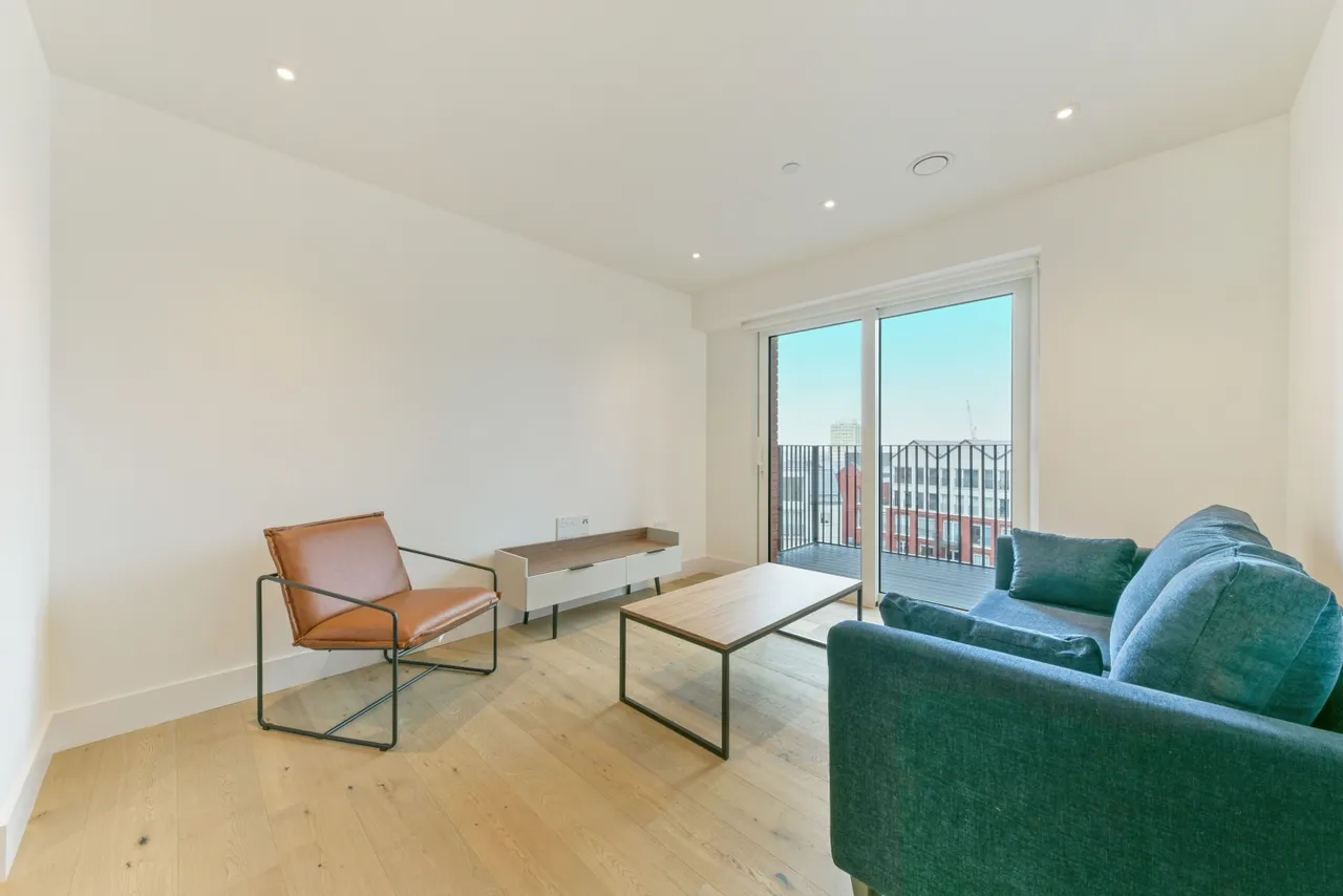 1 bed flat to rent — Keybridge Capital, 7a Exchange Gardens, Vauxhall, London, SW8