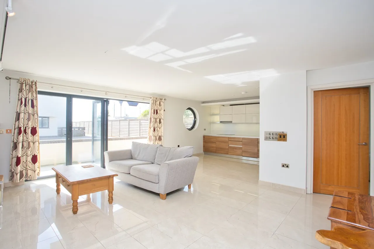 Castle Road, Sandgate, CT20, photo 3