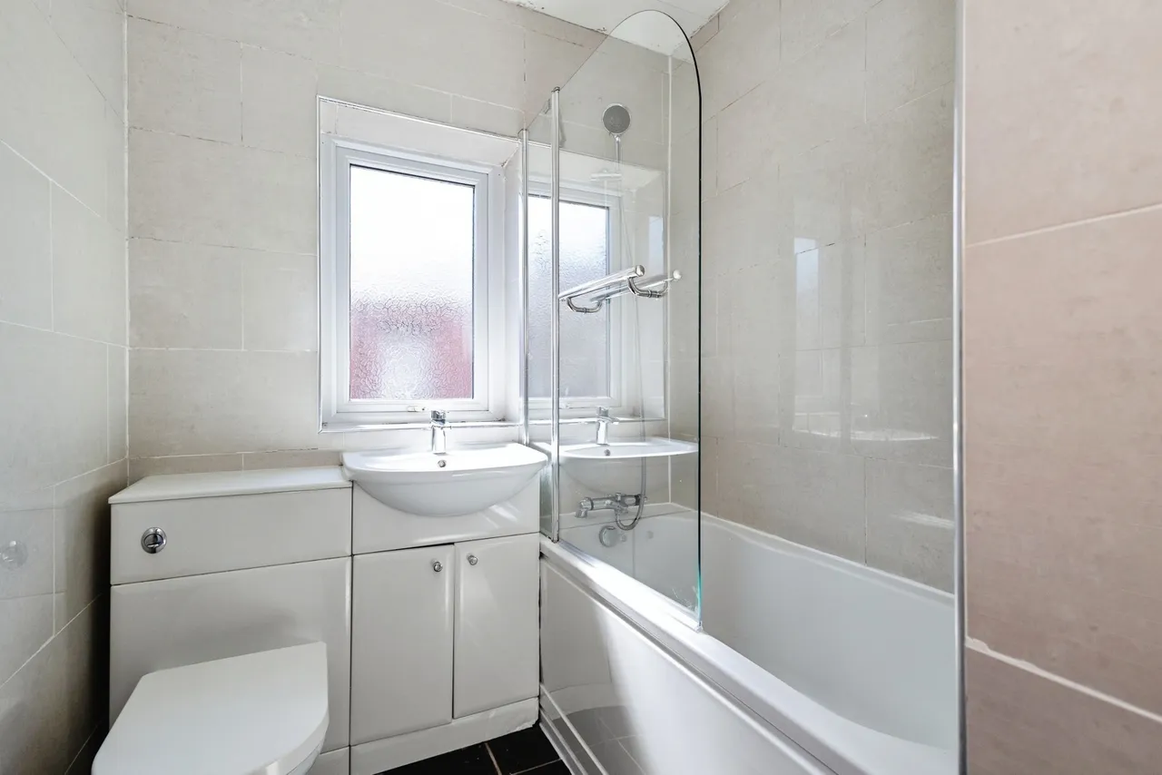 Trafalgar Street, Ashton-under-Lyne, Greater Manchester, OL7, photo 12