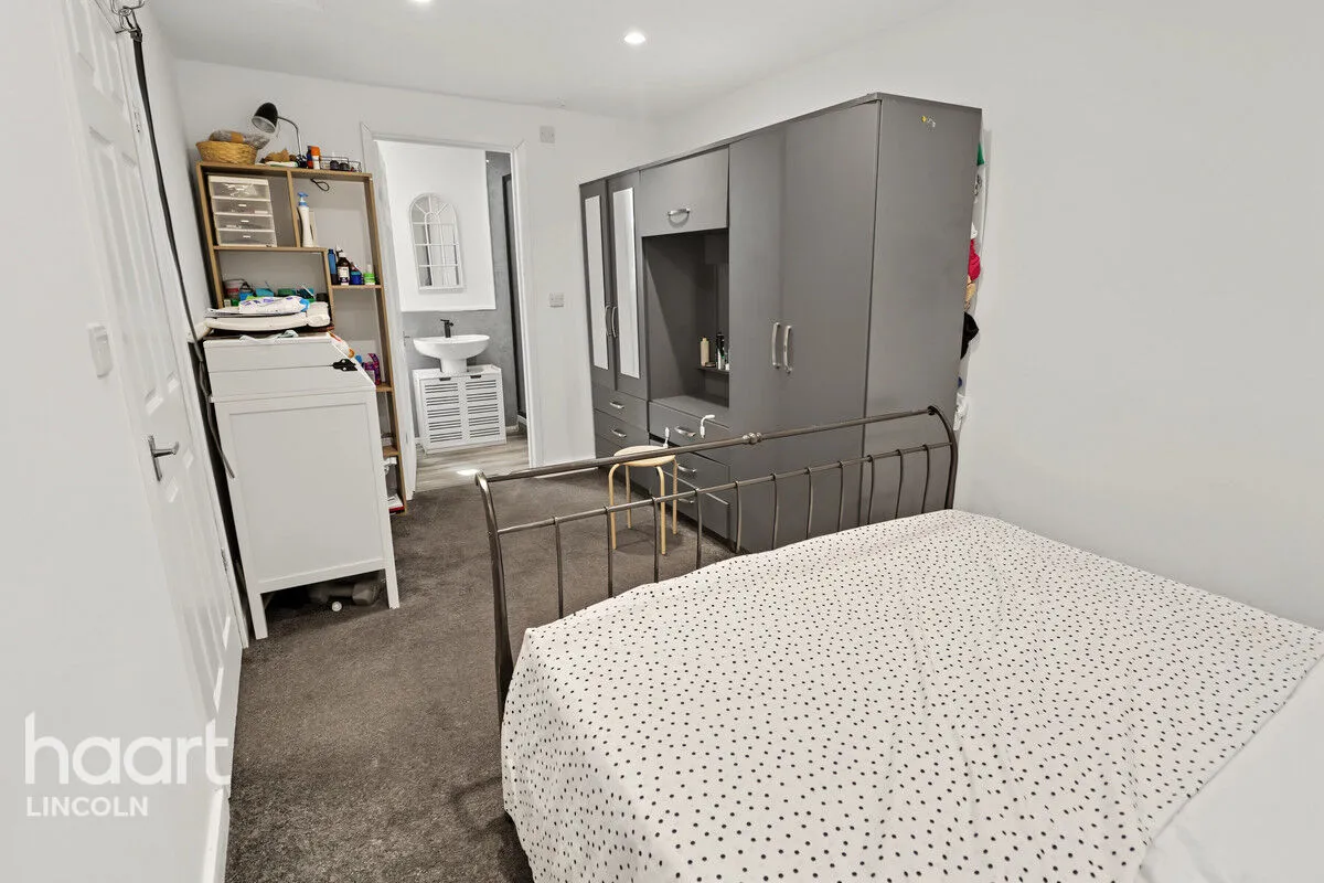 Atwater Grove, Lincoln, LN2, photo 13