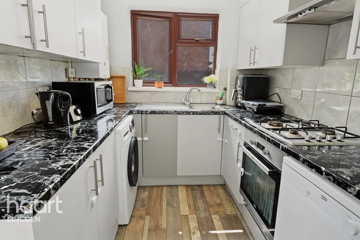 Atwater Grove, Lincoln, LN2, photo 10