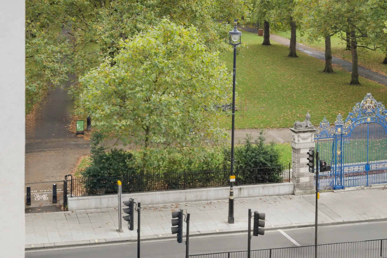 Piccadilly, Mayfair, London, photo 9