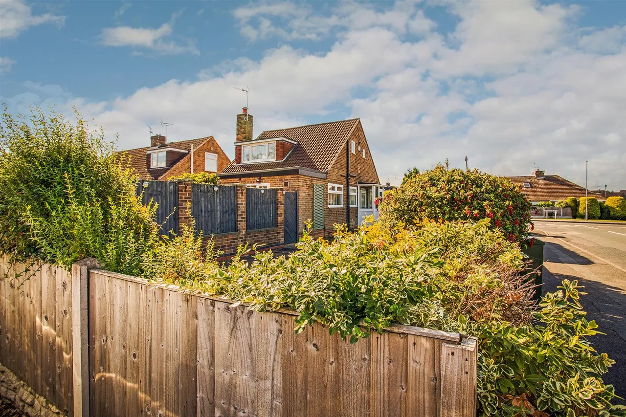 Devonshire Drive, Mickleover, photo 30