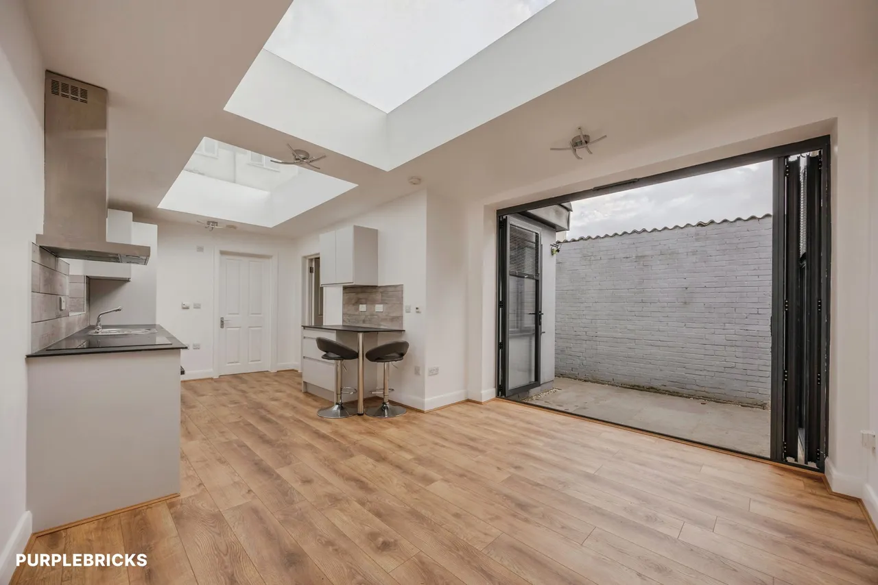 Blunt Road, South Croydon, CR2, photo 2