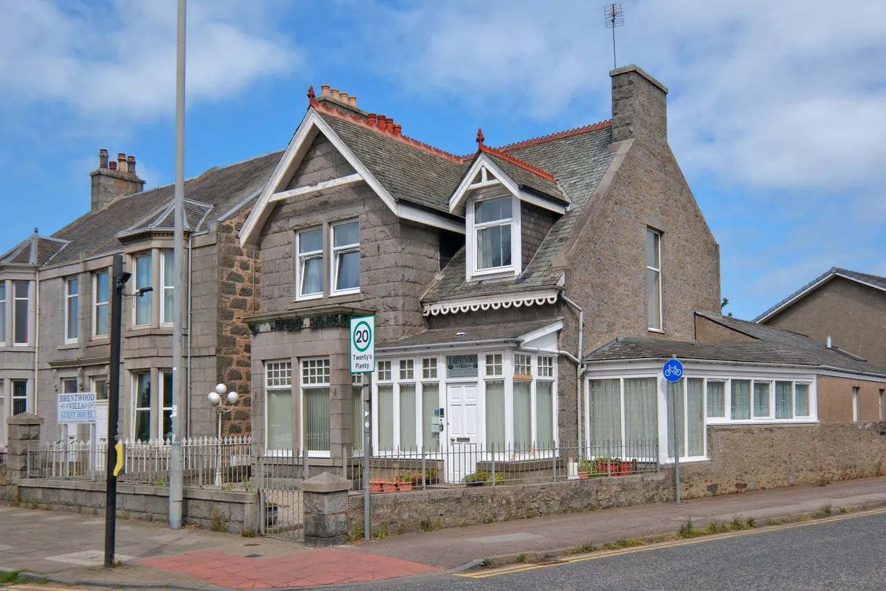 7 bed house for sale, King St, Aberdeen, AB24