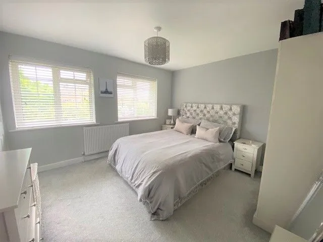 Cranbrook Drive, Maidenhead, Berkshire, photo 5