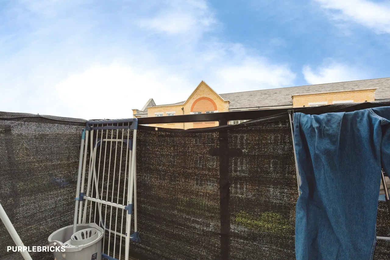 Black Eagle Drive, Gravesend, DA11, photo 15