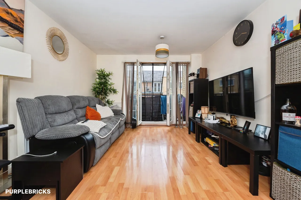 Black Eagle Drive, Gravesend, DA11, photo 8