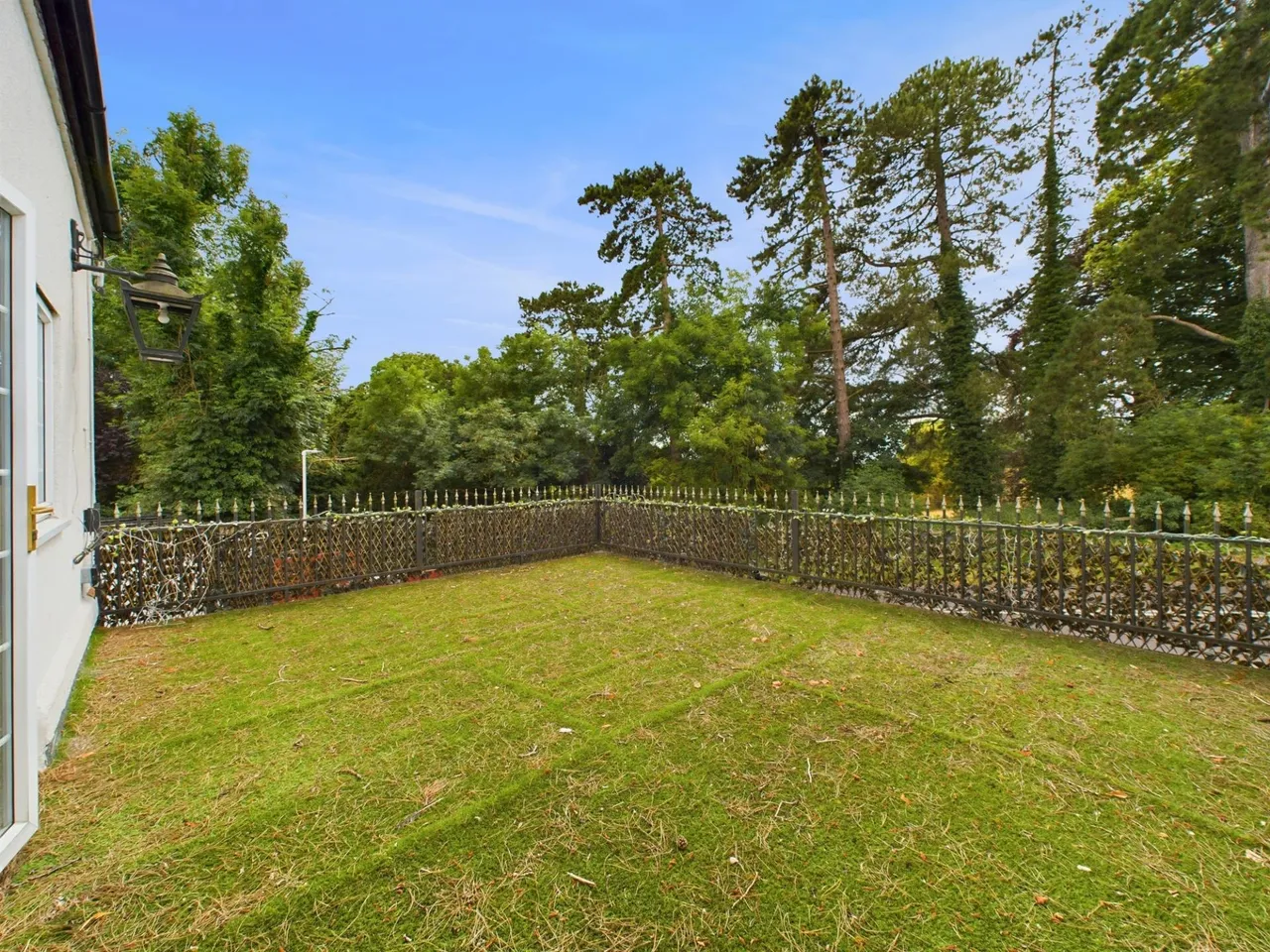 Leighton Road, Great Billington, LU7, photo 8
