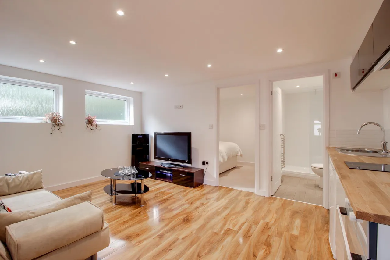 Leighton Road, Great Billington, LU7, photo 7