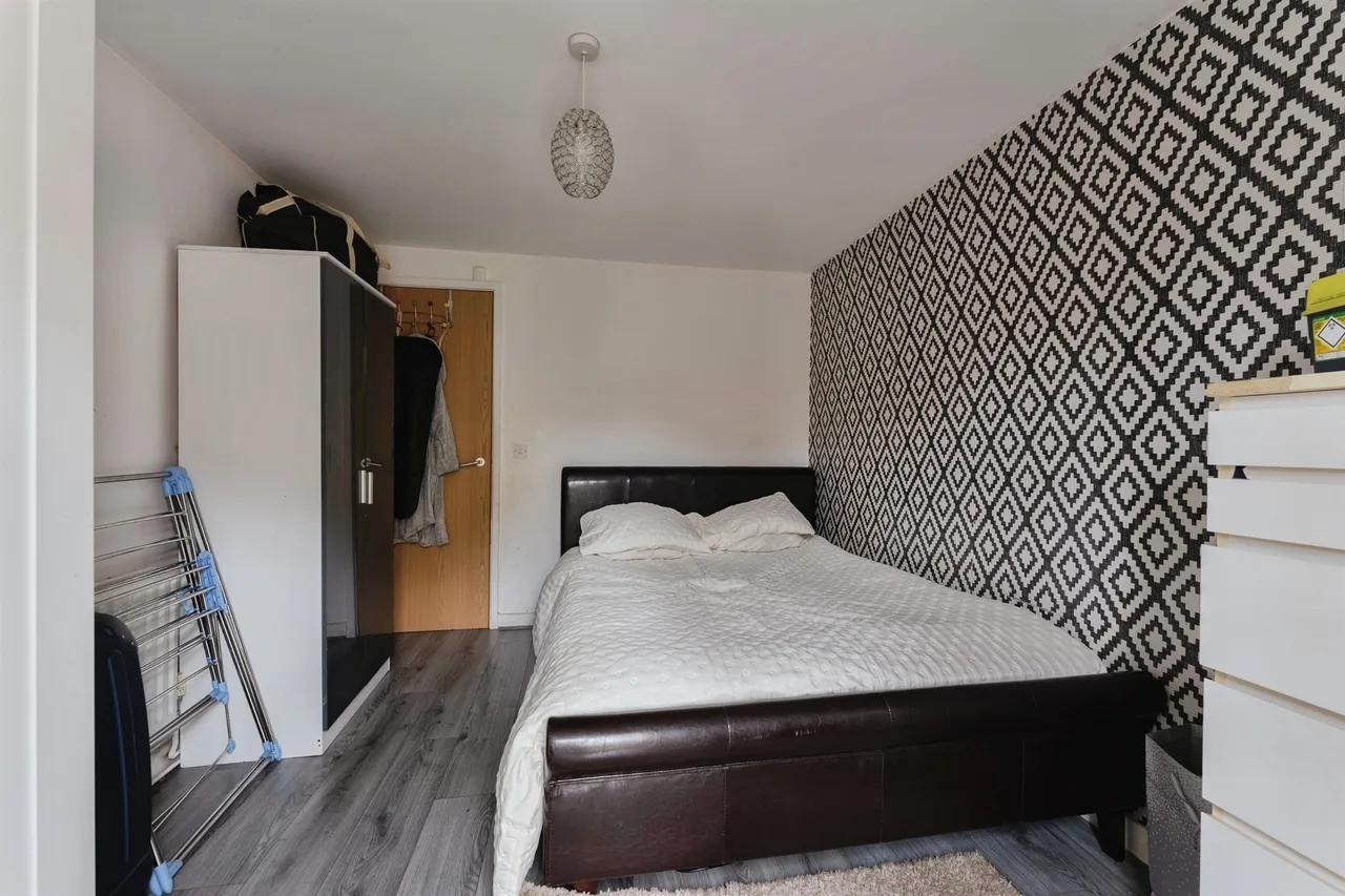 Old Chester Road, Tranmere, CH41, photo 7