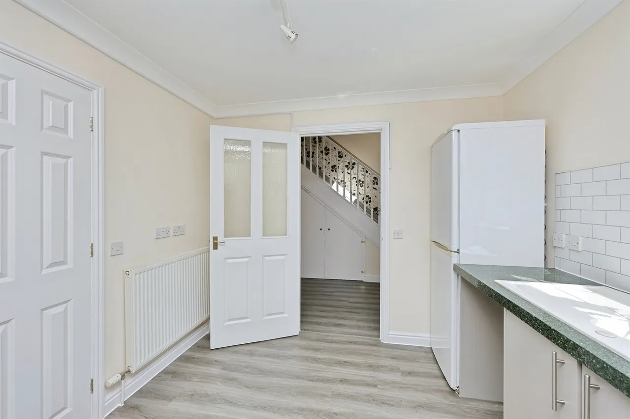 Oakleigh Drive, Swaffham, photo 9