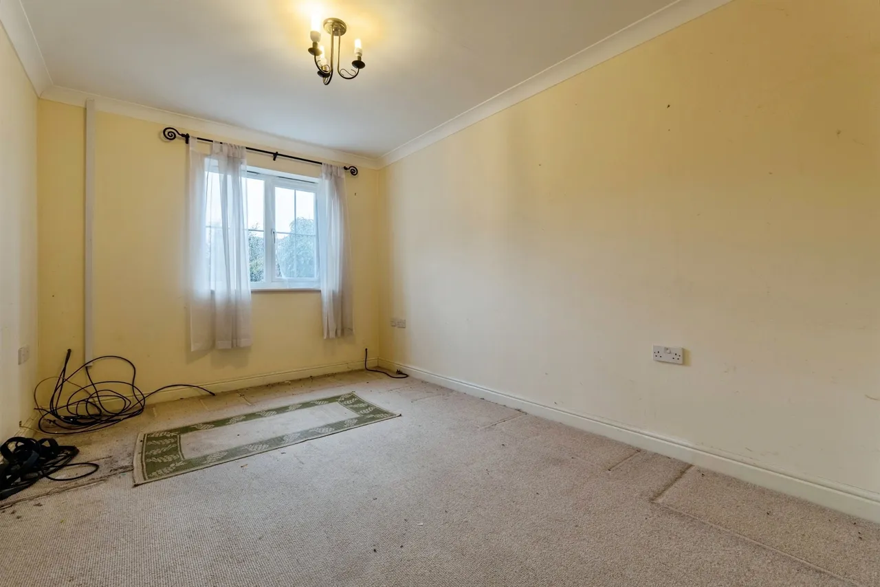 Oakleigh Drive, Swaffham, photo 11