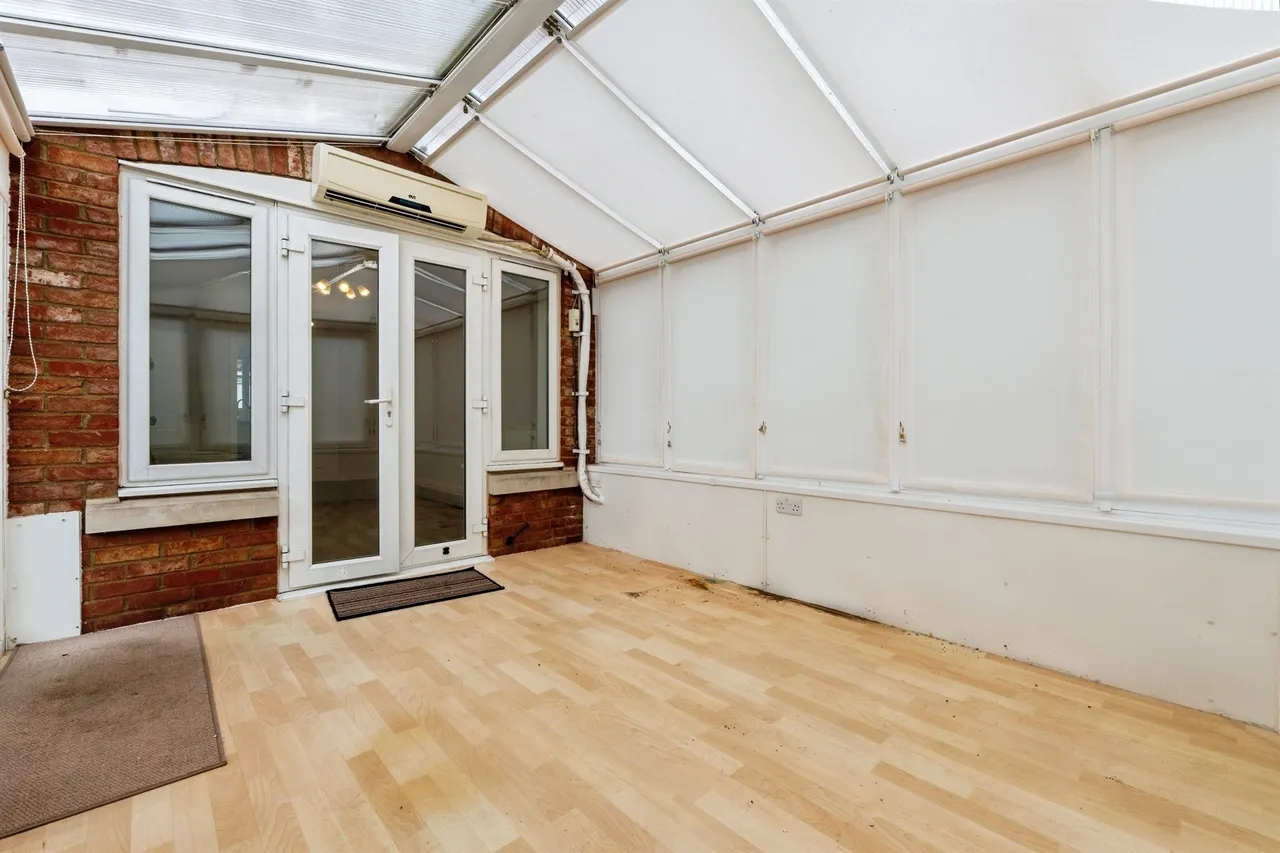 Oakleigh Drive, Swaffham, photo 7