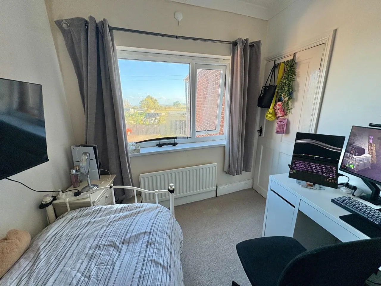 Elcoat Terrace, Crook, DL15, photo 9