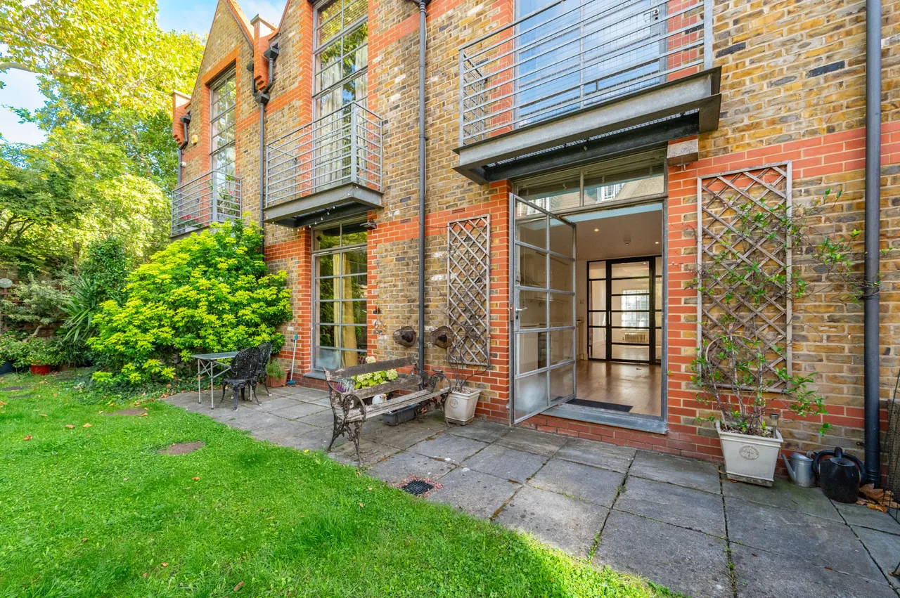 London, SW11, photo 12