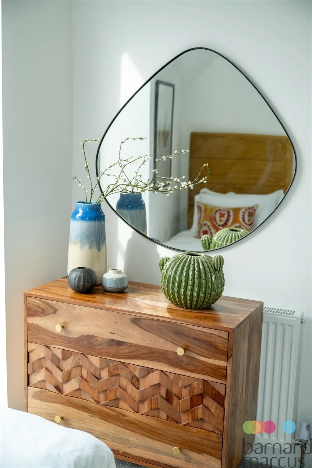 Powys Mews, Palmers Green, N13, photo 15