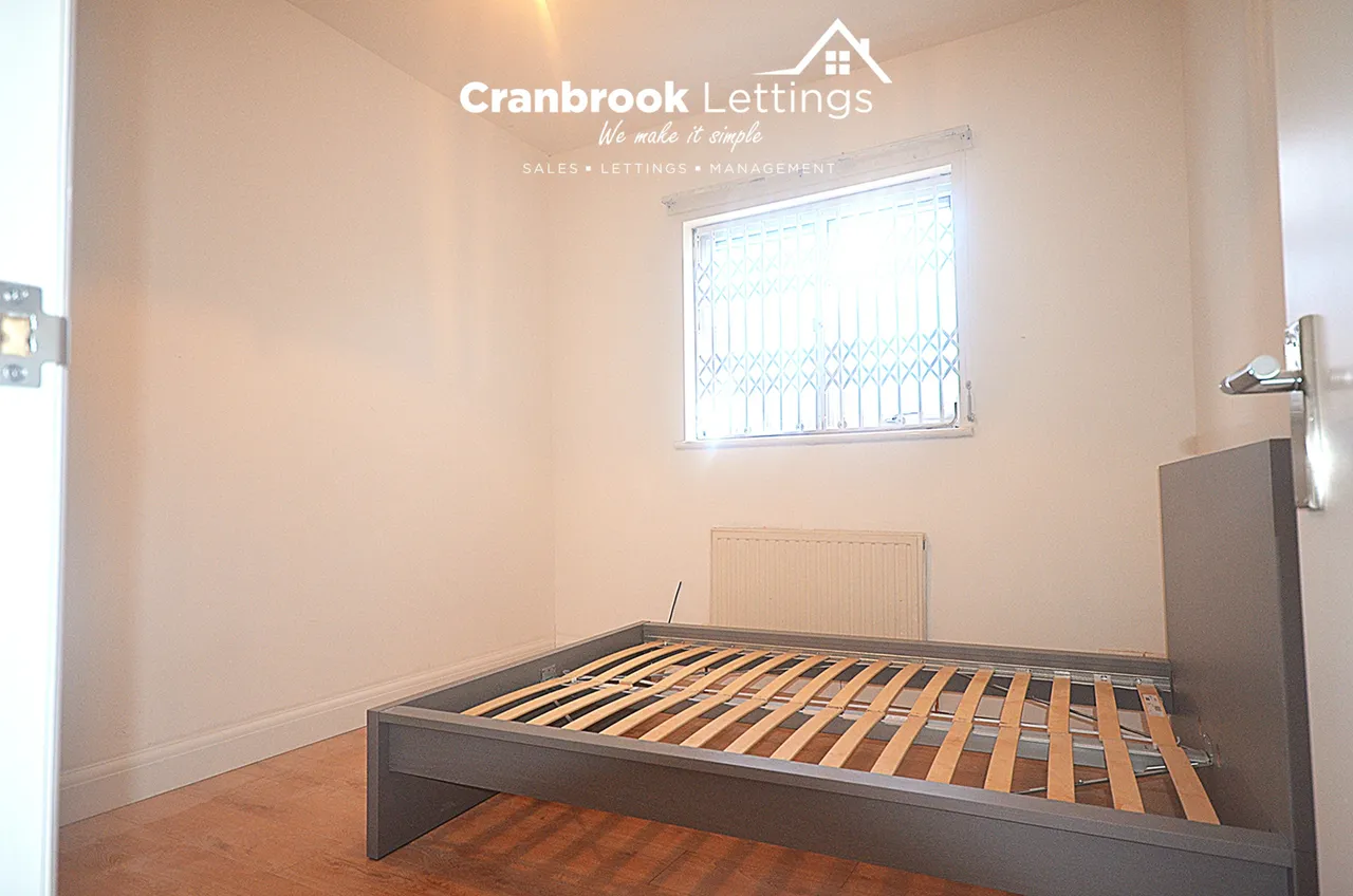 Cranbrook, IG1, photo 2