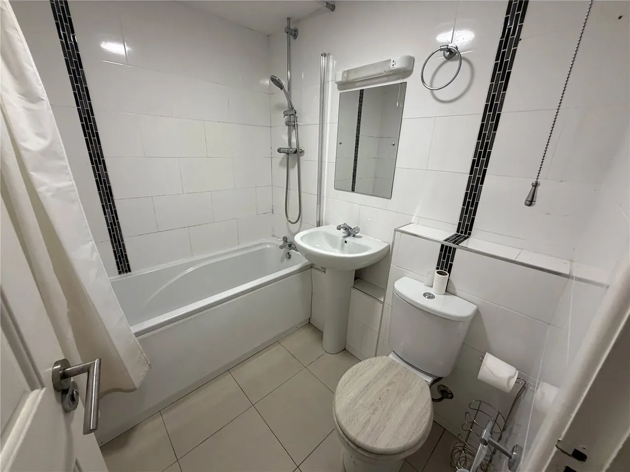 1 bed flat for sale, Ashford Road, Maidstone, ME14