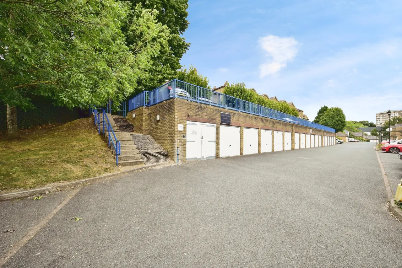 Ashford Road, Maidstone, ME14, photo 6