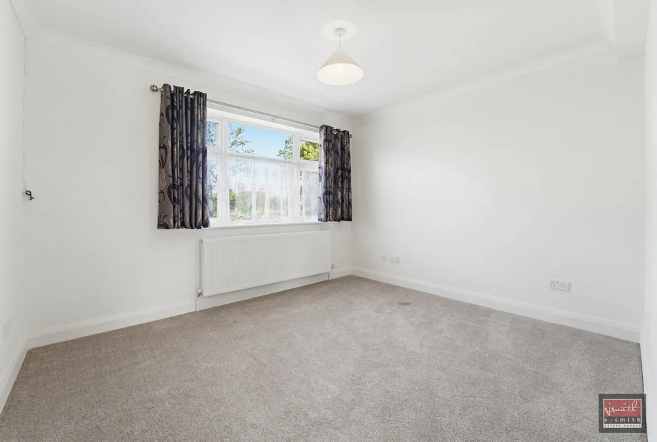 Ouseley Road, Wraysbury, TW19, photo 11