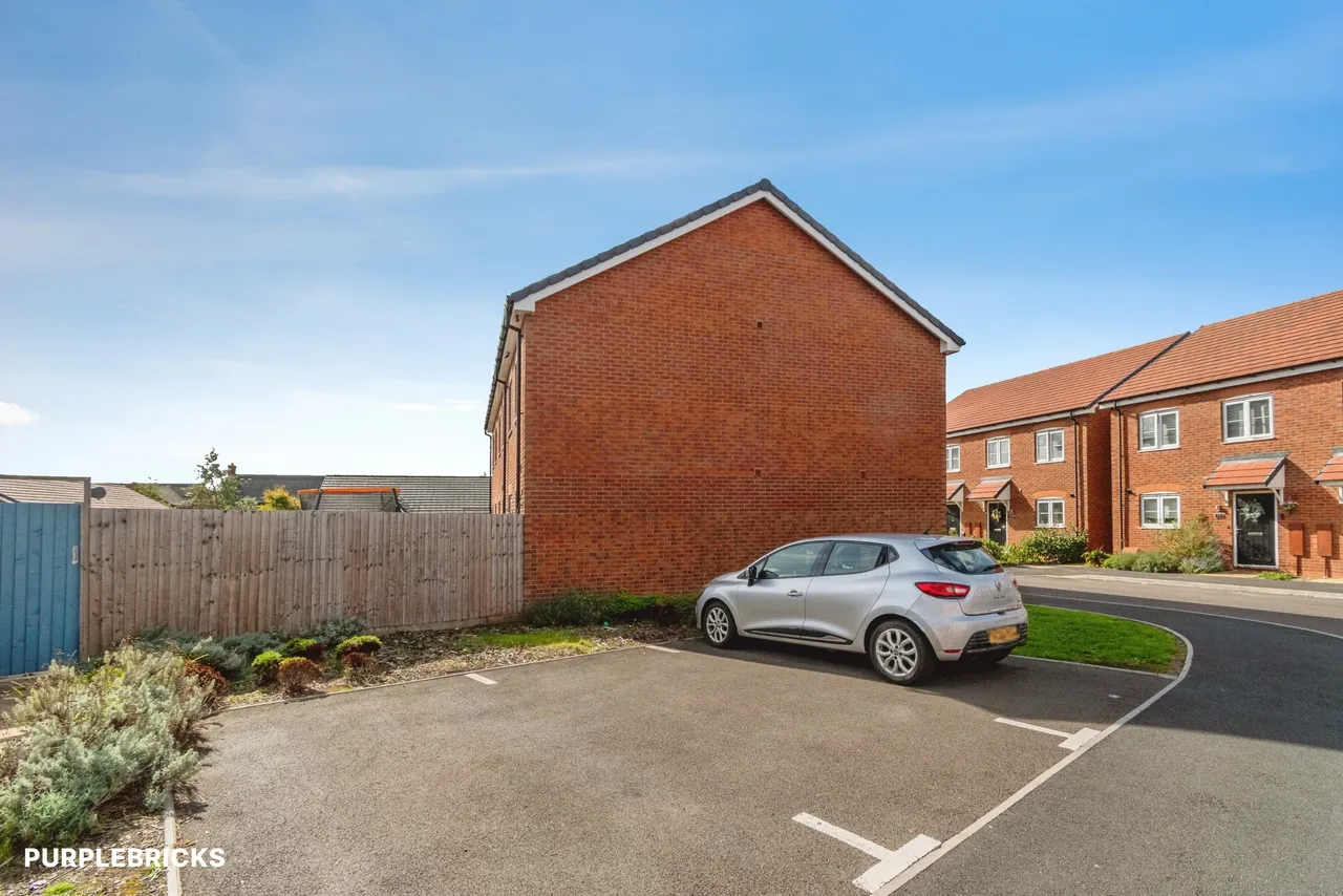 Hazel Grove, Wolverhampton, WV11, photo 19