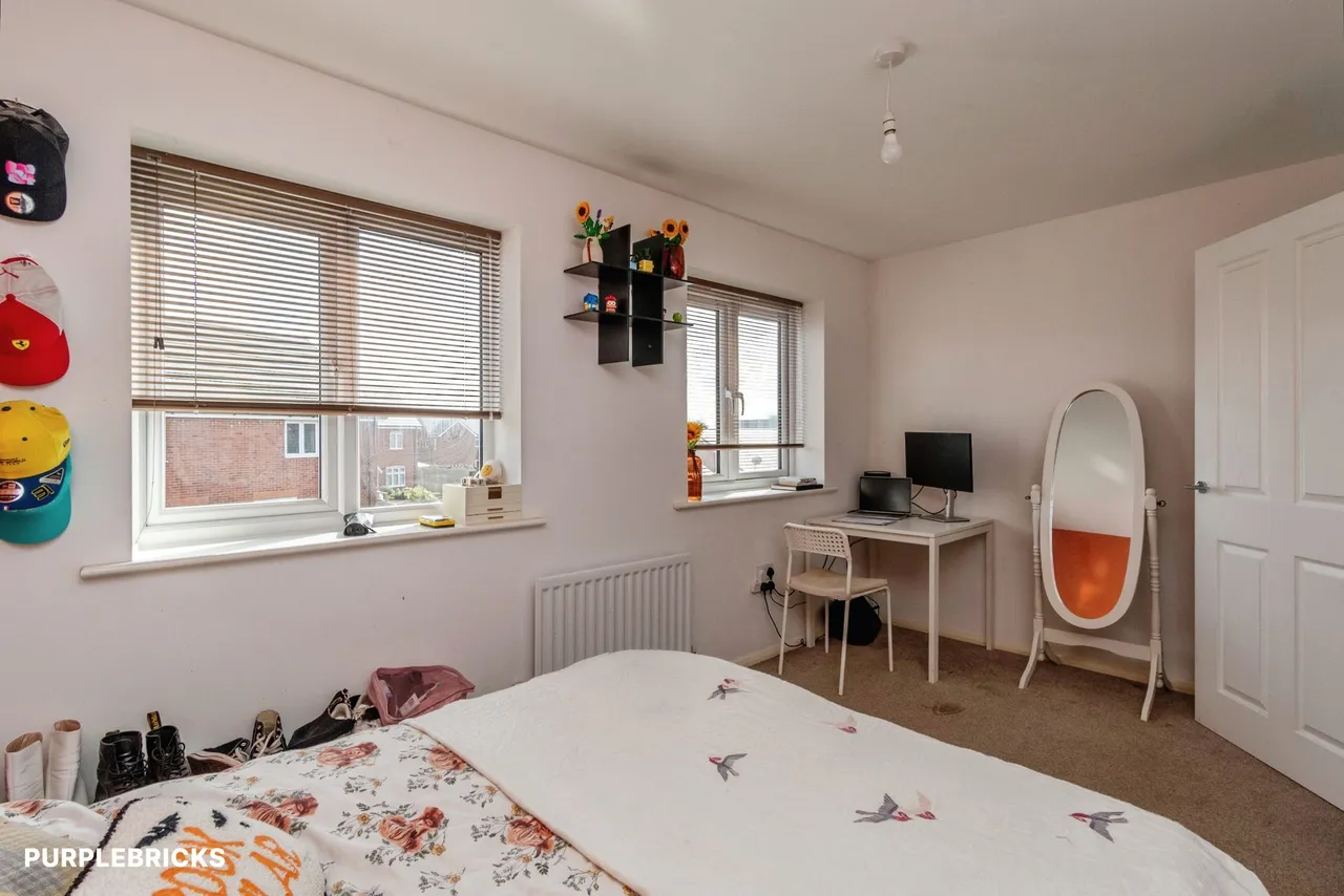 Hazel Grove, Wolverhampton, WV11, photo 13