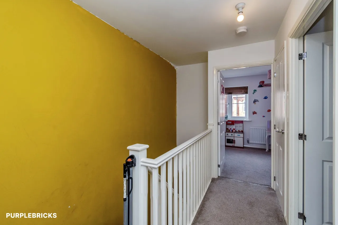 Hazel Grove, Wolverhampton, WV11, photo 12