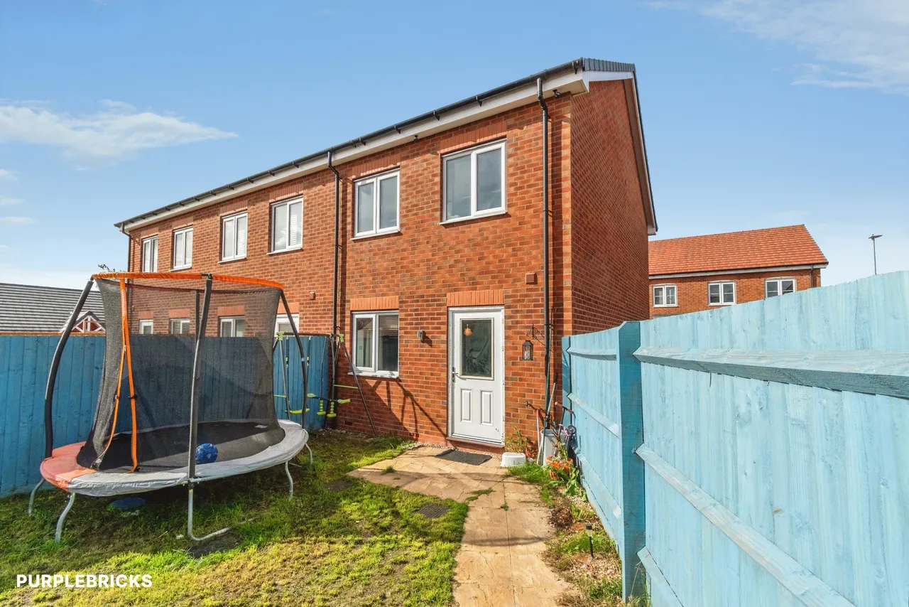 Hazel Grove, Wolverhampton, WV11, photo 17