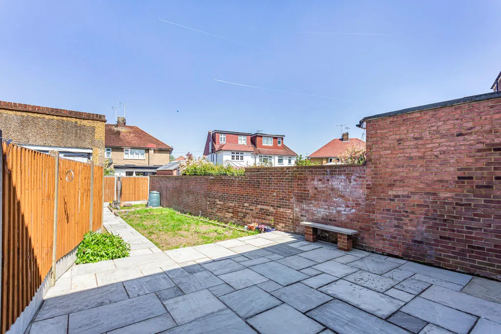 Whitton Manor Road, Isleworth, TW7, photo 17