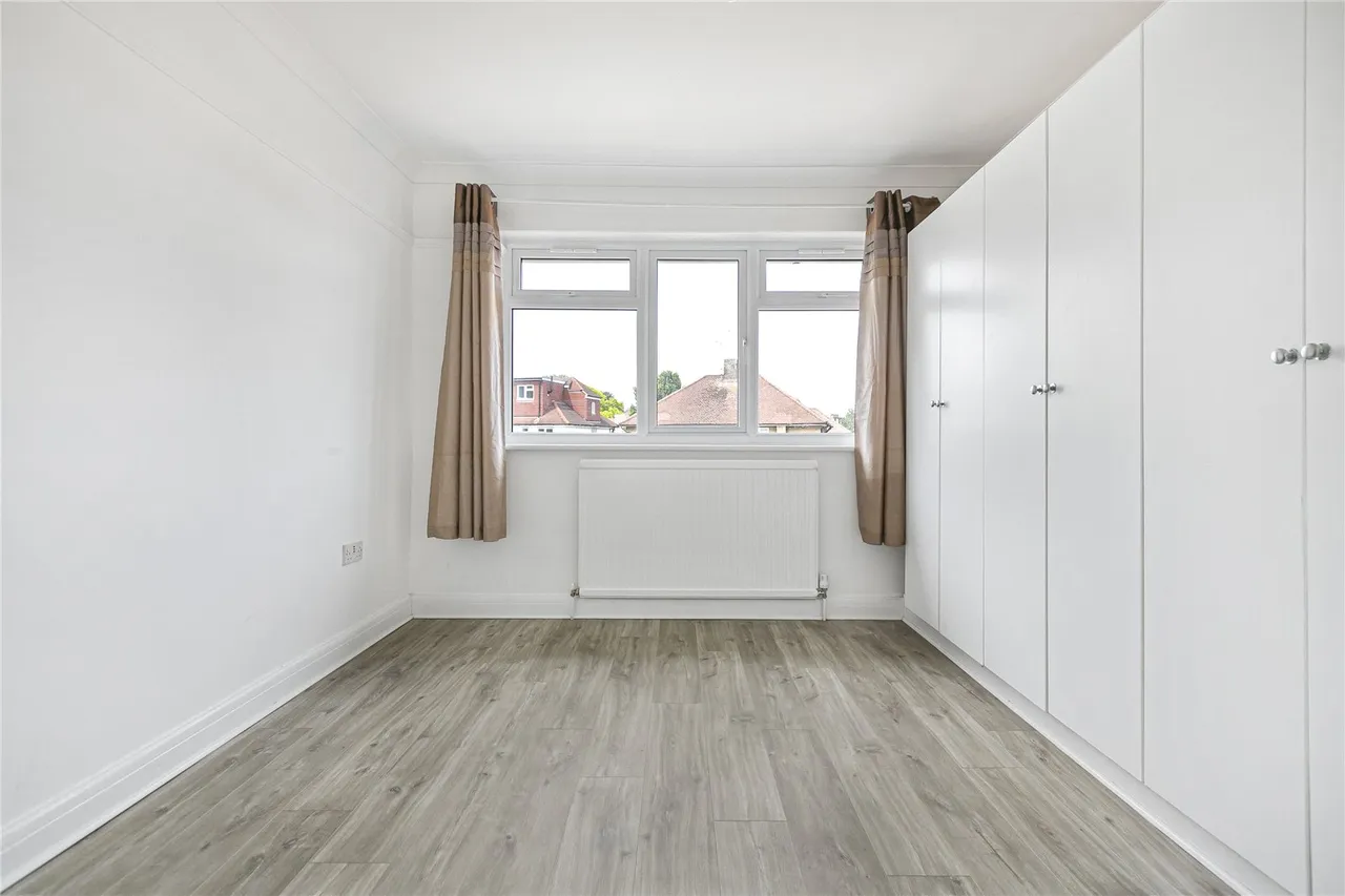 Whitton Manor Road, Isleworth, TW7, photo 12