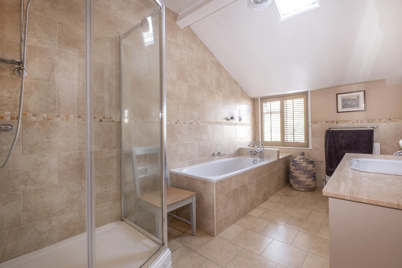 Park Road, Teddington, TW11, photo 8