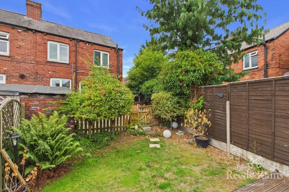 Queens Walk, Ossett, West Yorkshire, WF5, photo 7
