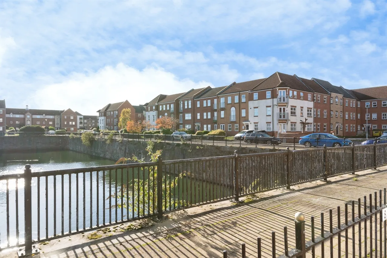 Sequana Court, Hull, HU9, photo 3