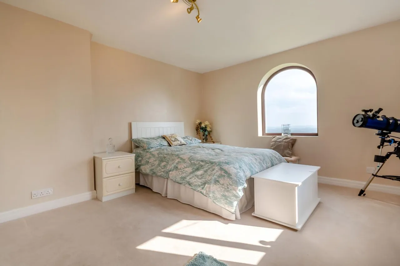 Hinders Lane, Huntley, GL19, photo 10