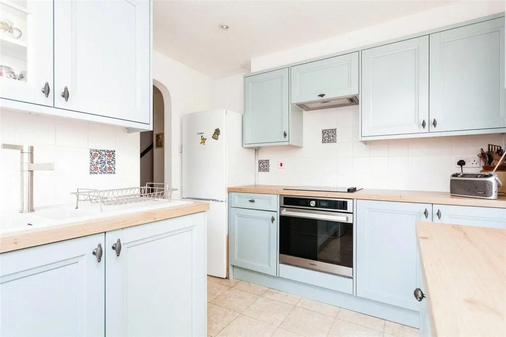 Beech Gardens, Crawley Down, RH10, photo 9