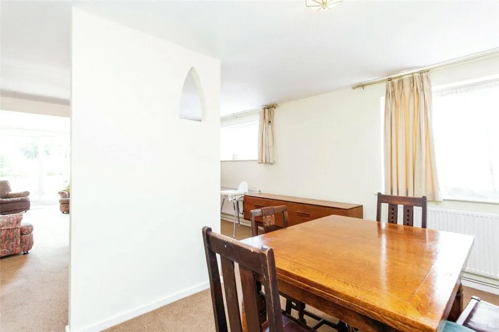 Beech Gardens, Crawley Down, RH10, photo 12