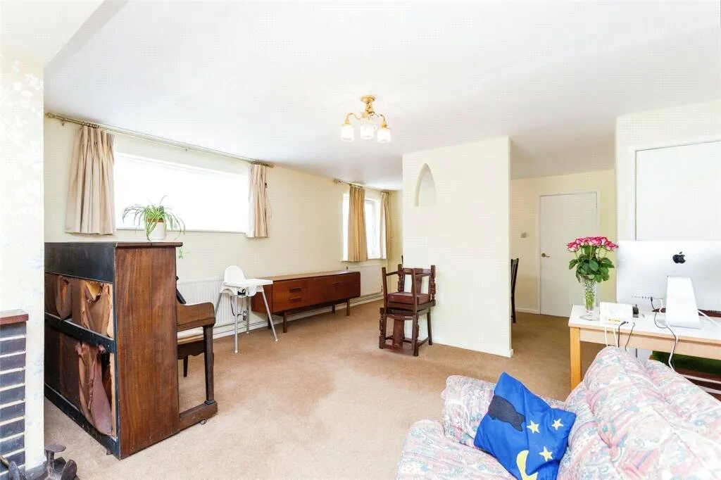 Beech Gardens, Crawley Down, RH10, photo 11
