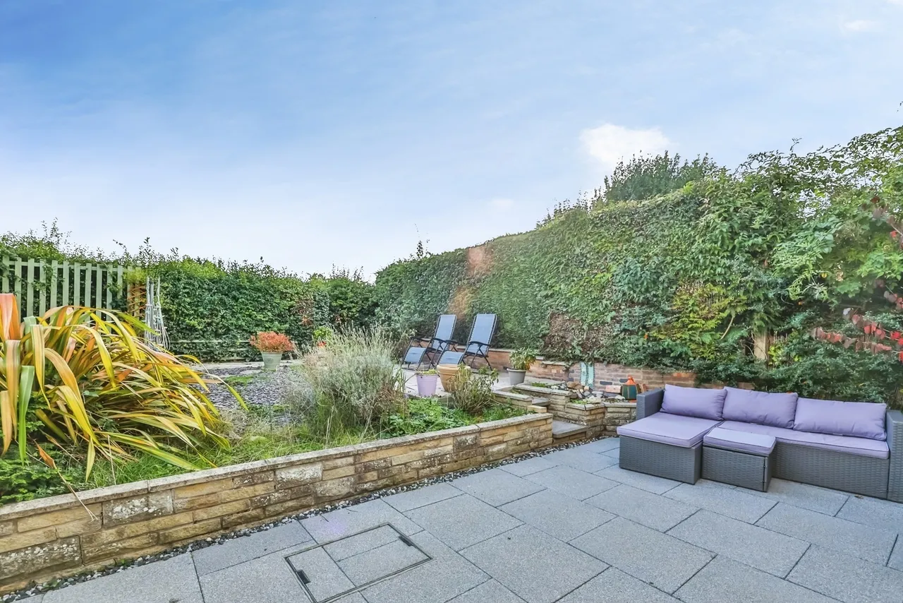Garrett Grove, Nottingham, NG11, photo 19