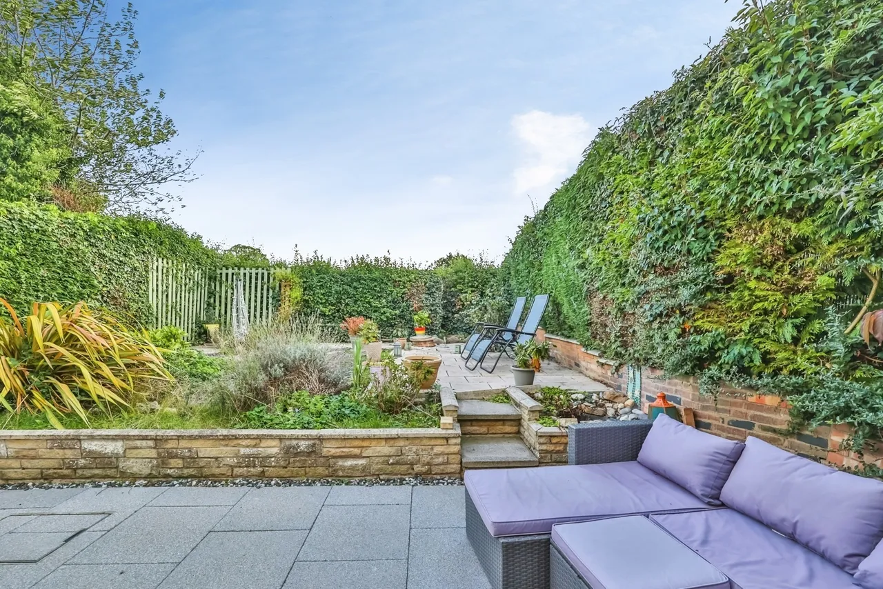 Garrett Grove, Nottingham, NG11, photo 18