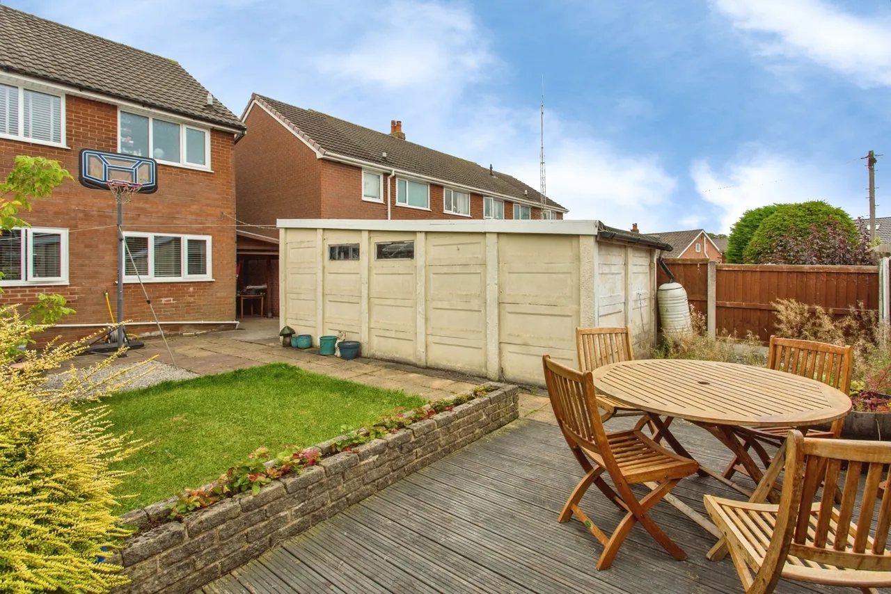 Bristol Avenue, Farington, PR25, photo 18