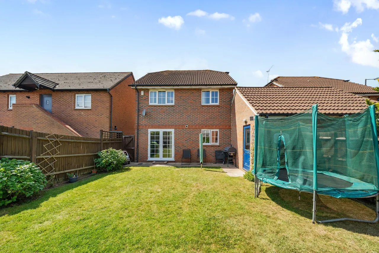 Eltham Avenue, Cippenham, SL1, photo 12