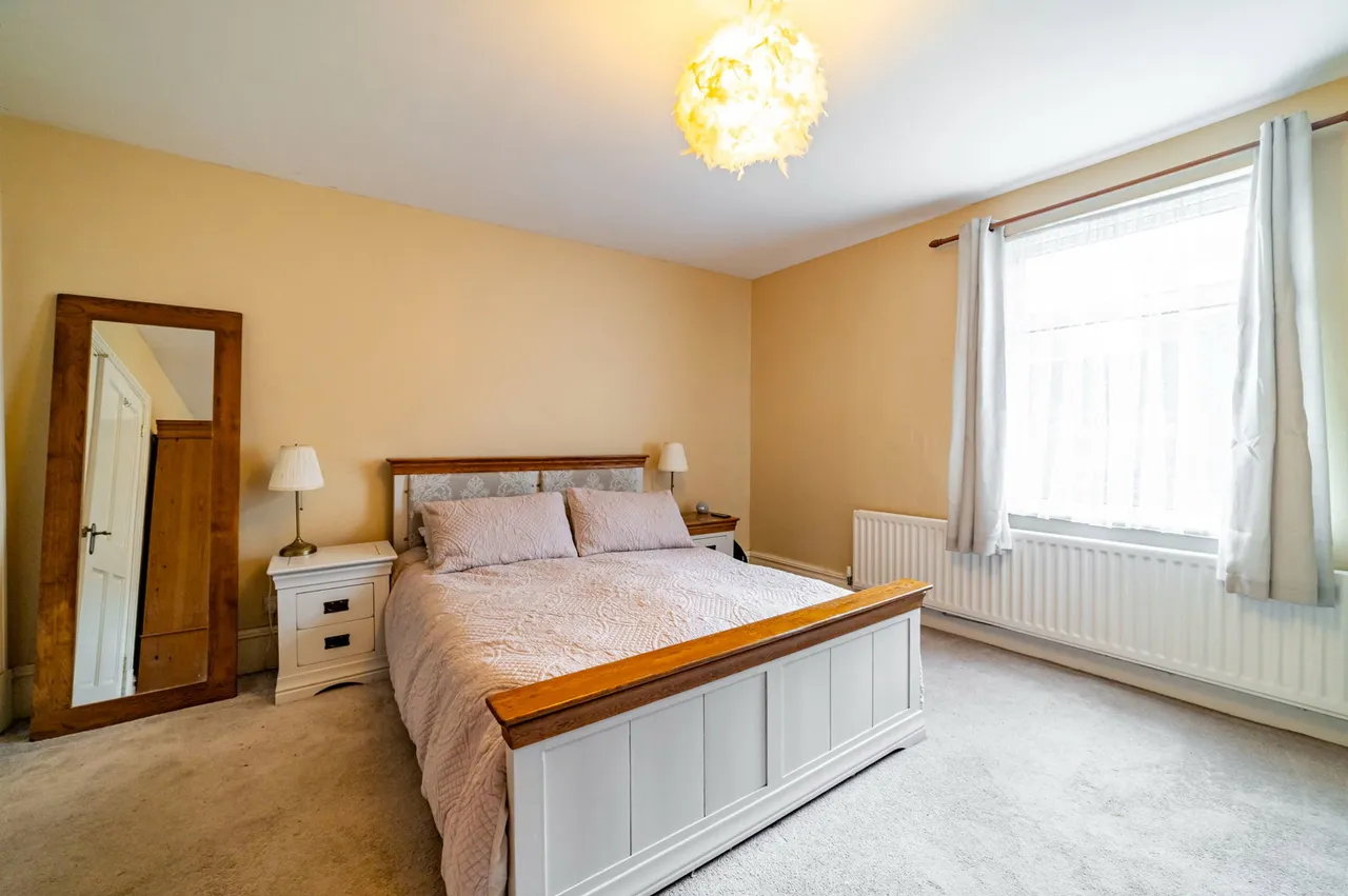King Street, Dukinfield, SK16, photo 13