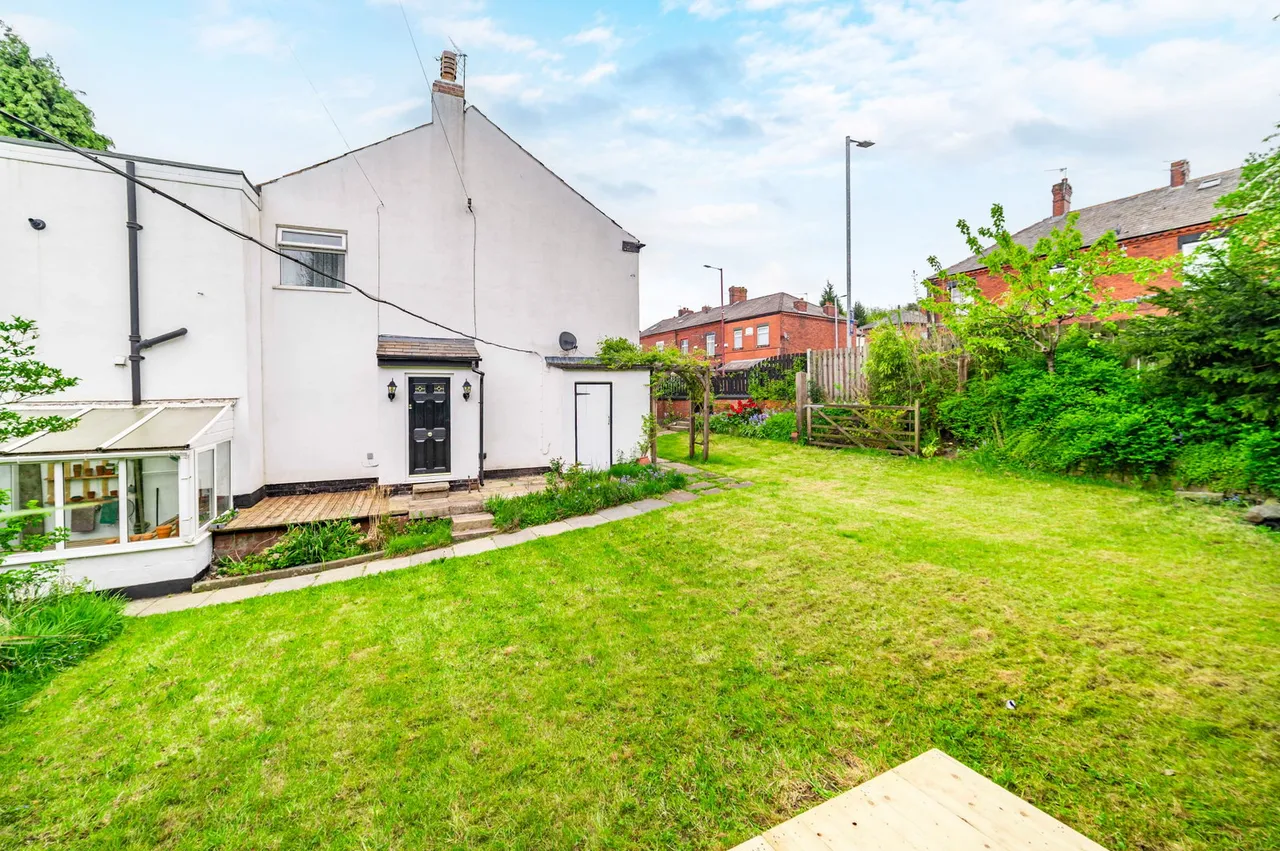 King Street, Dukinfield, SK16, photo 27