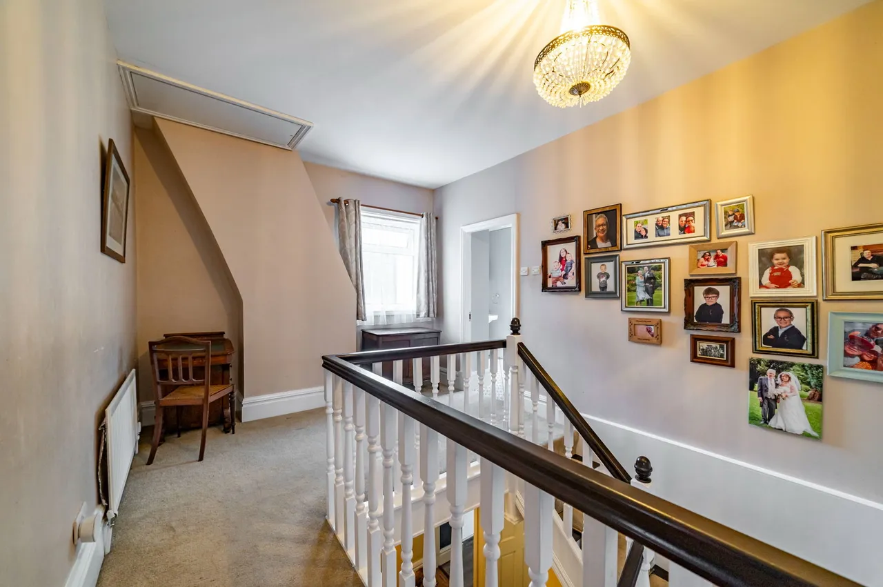 King Street, Dukinfield, SK16, photo 18