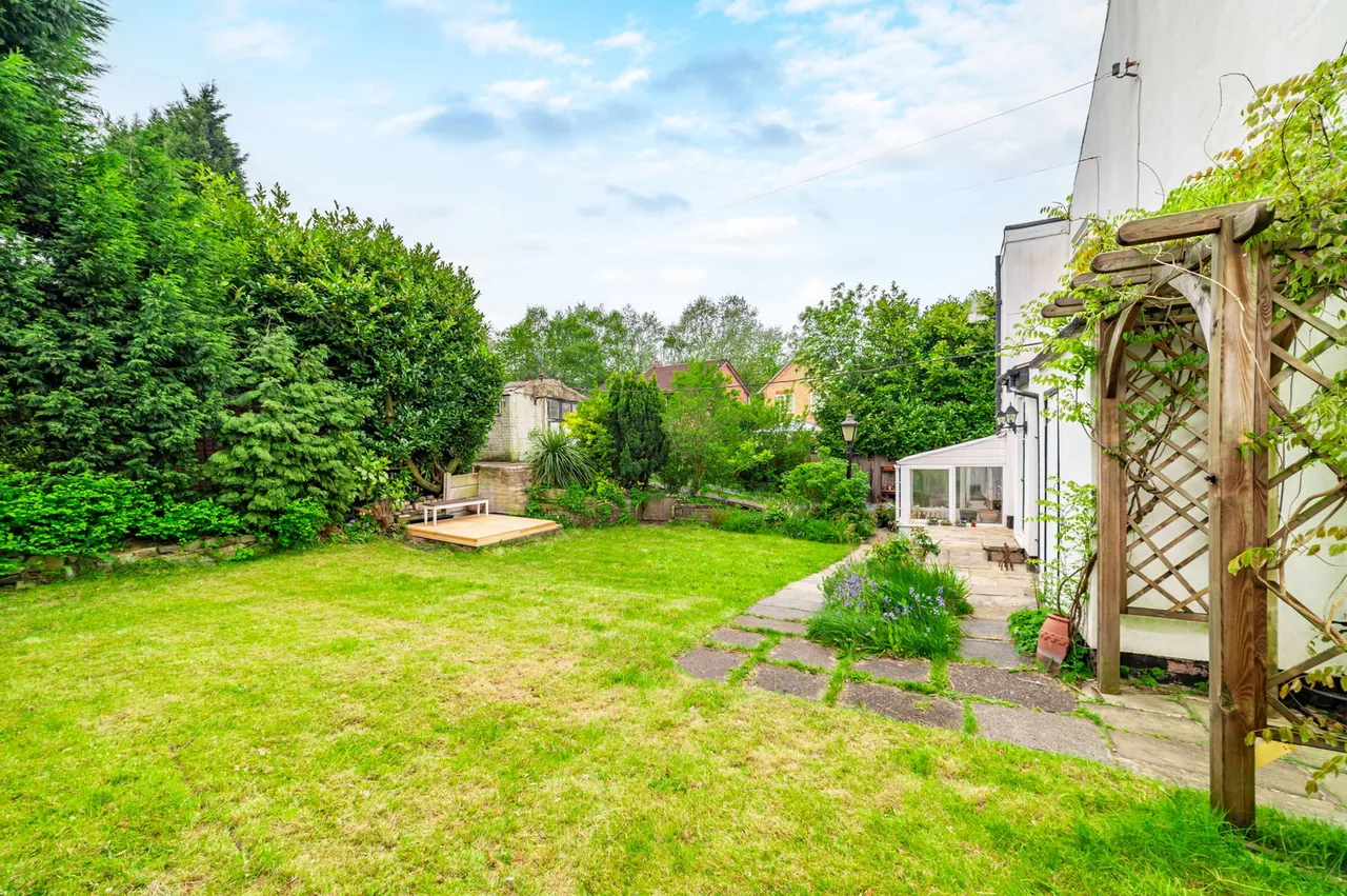 King Street, Dukinfield, SK16, photo 28